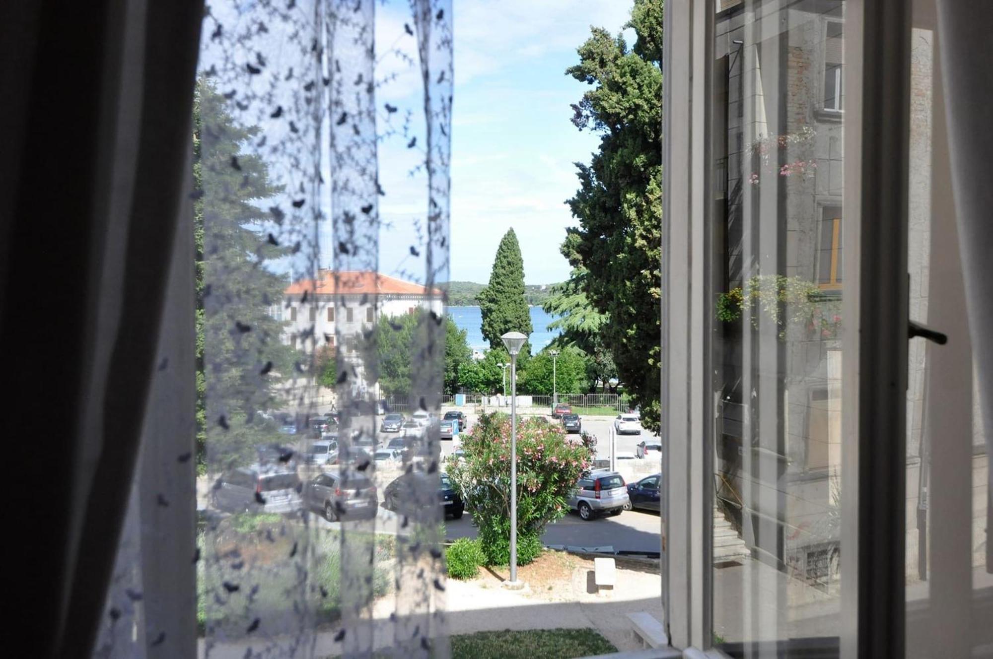 Amphiteater Art Apartman Pula Luaran gambar